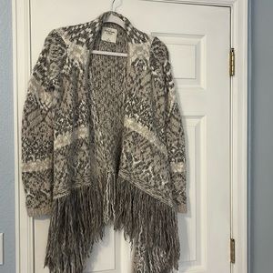 Abercrombie & Fitch Sweater